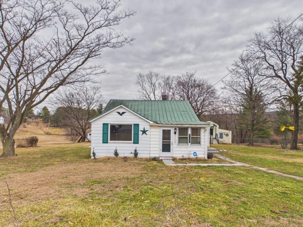 320 Bethel Grange Rd photo 2